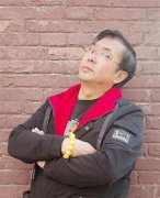 先锋派作家王新水墨情怀/在墨韵中坚守艺