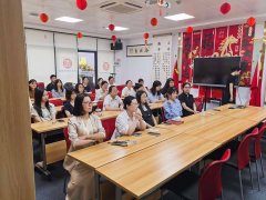 沉静与柔韧：共工新闻社专访合你意财务